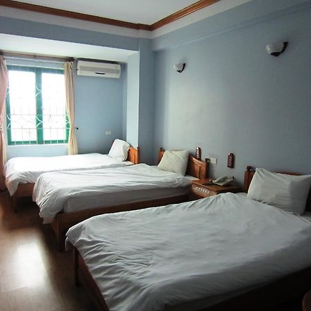 Green Bay Hotell Ha Long Exteriör bild