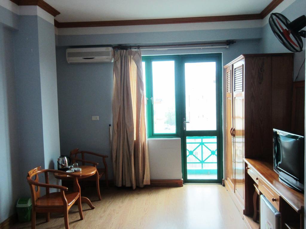 Green Bay Hotell Ha Long Exteriör bild