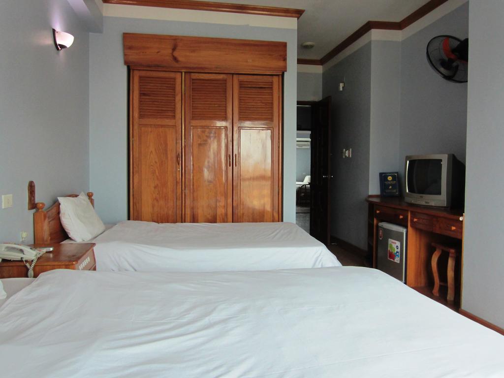 Green Bay Hotell Ha Long Exteriör bild