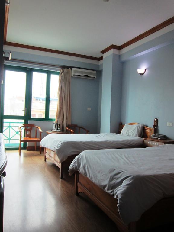 Green Bay Hotell Ha Long Exteriör bild