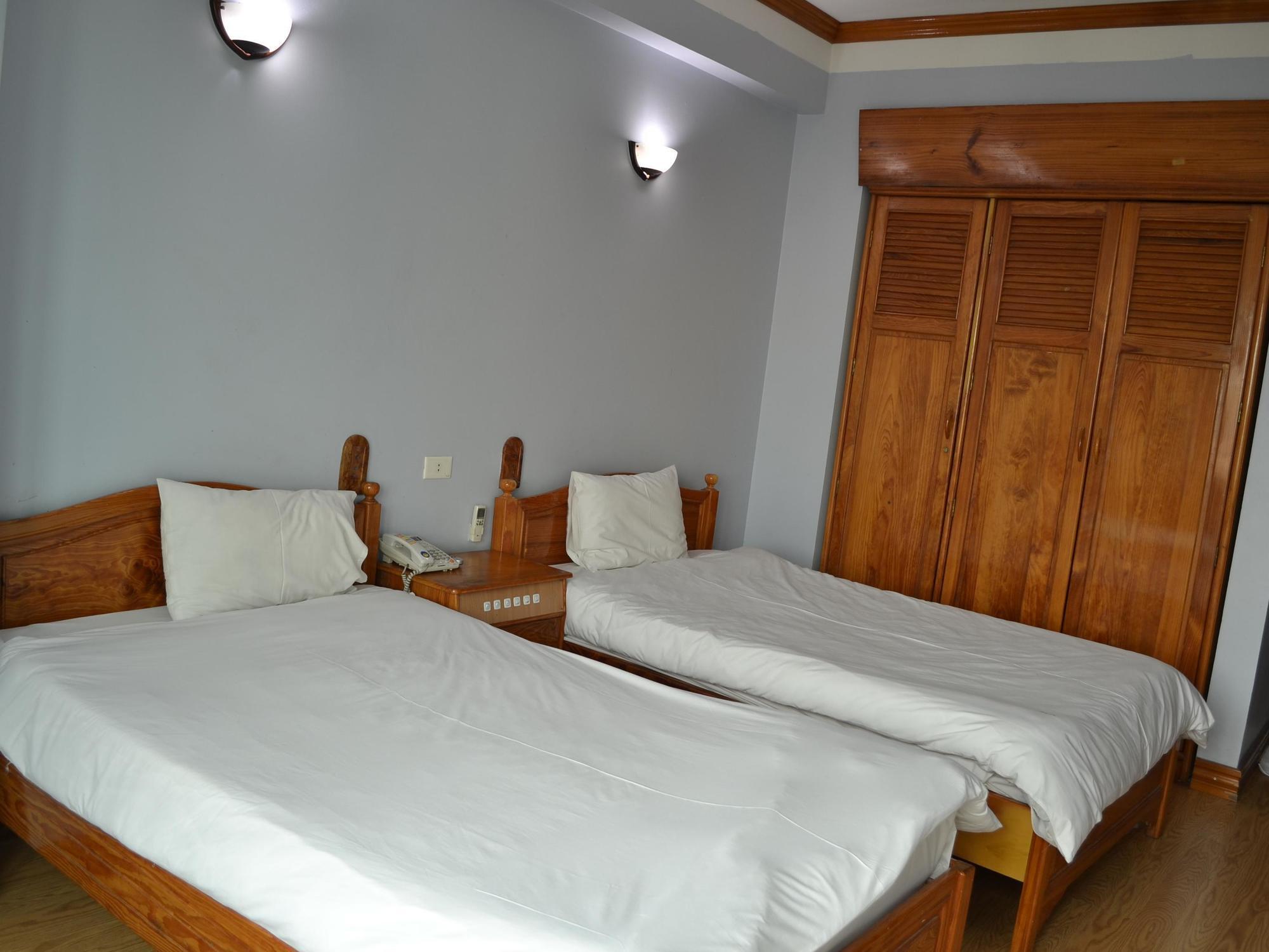 Green Bay Hotell Ha Long Exteriör bild